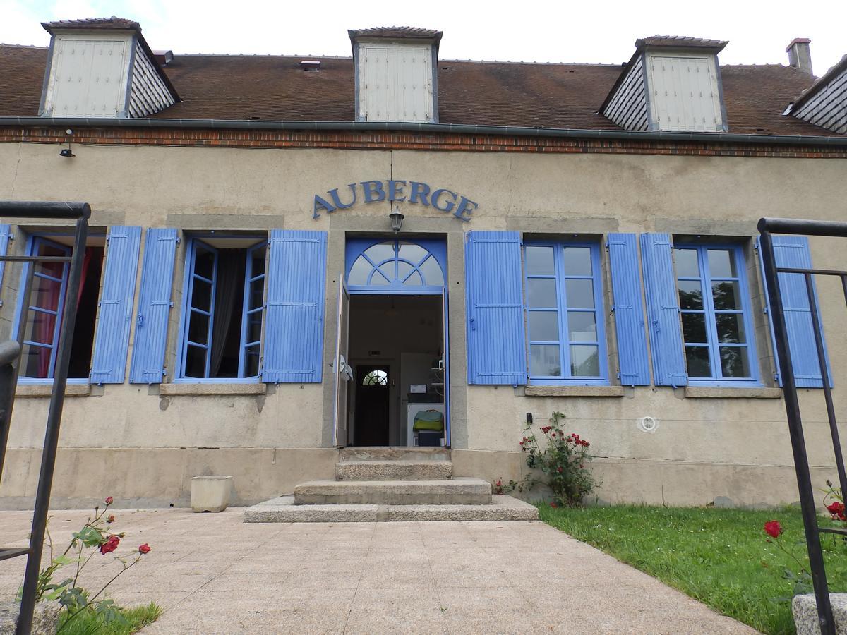 Hôtel La Fontaine Aux Loups à Saint-Sulpice-le-Dunois Extérieur photo