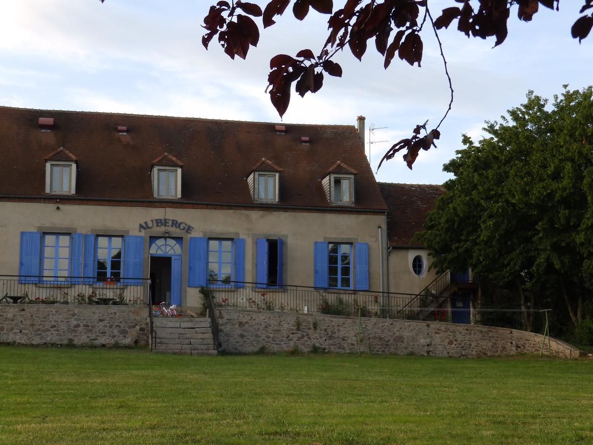 Hôtel La Fontaine Aux Loups à Saint-Sulpice-le-Dunois Extérieur photo